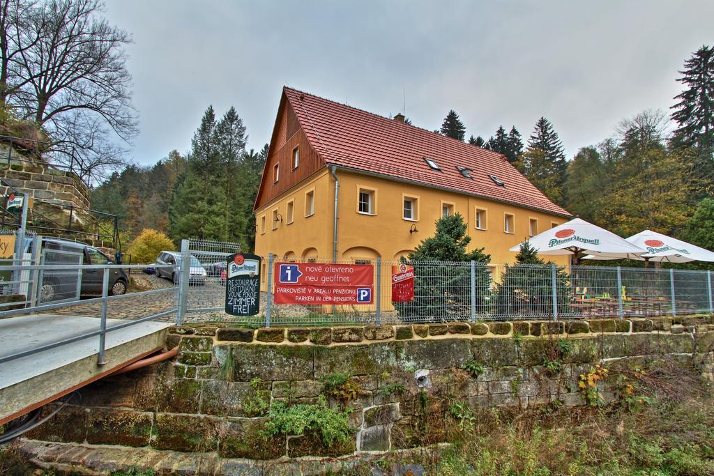 Penzion U Vyhlidky Chribska Luaran gambar